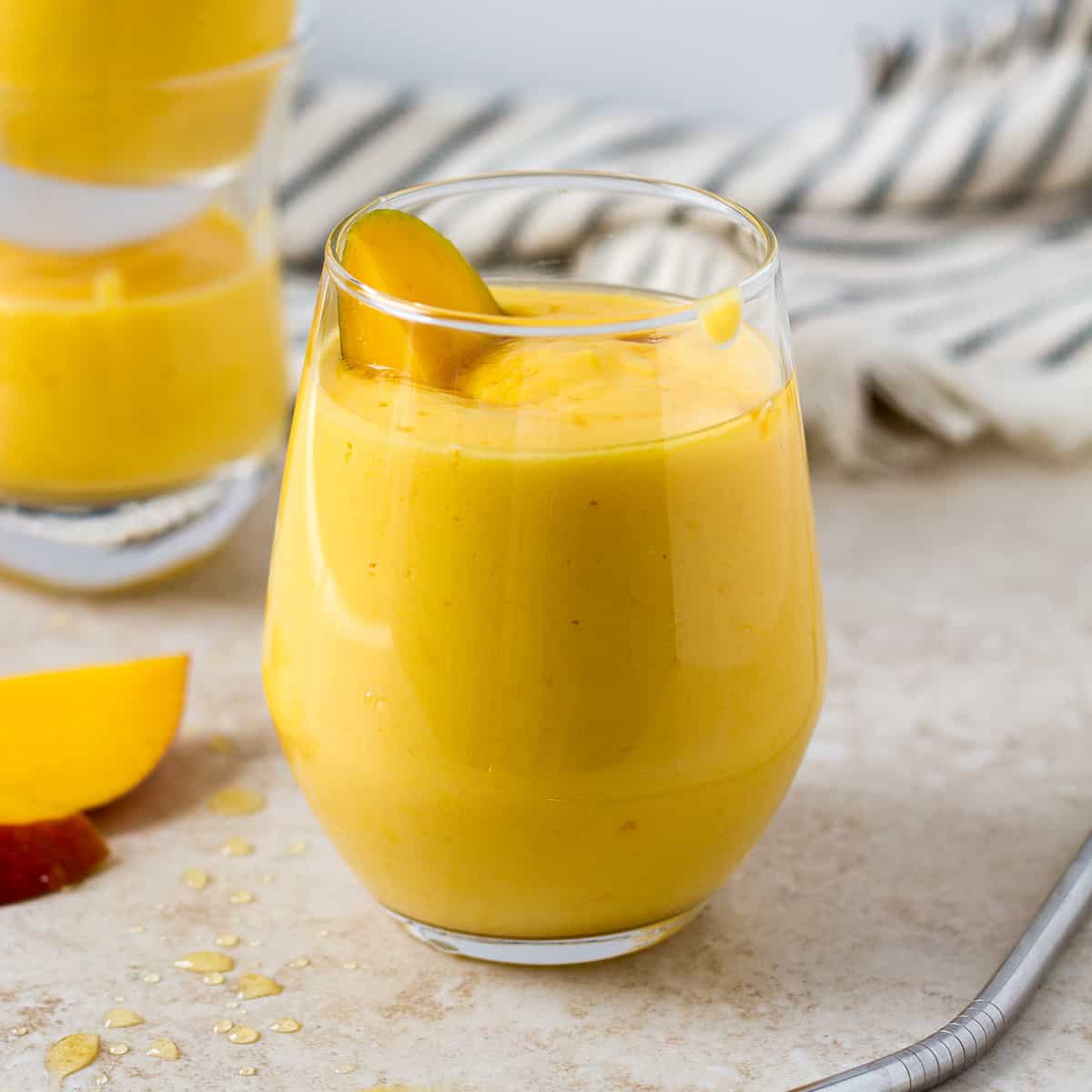 fresh mango shake